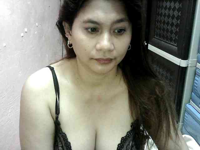 peenastyfame webcam