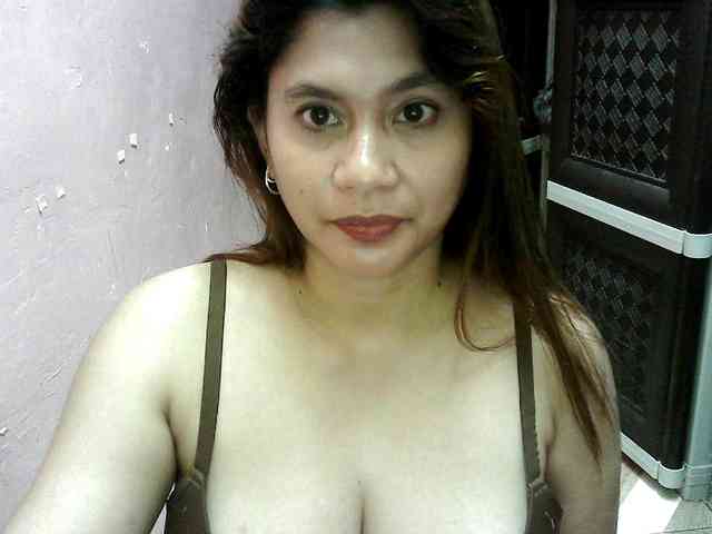 peenastyfame webcam