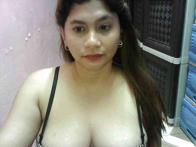 peenastyfame webcam