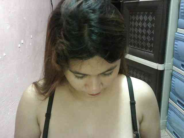 peenastyfame webcam