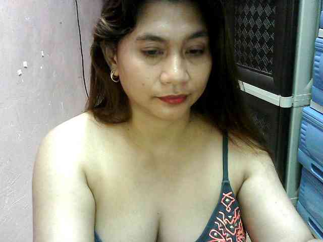 peenastyfame webcam