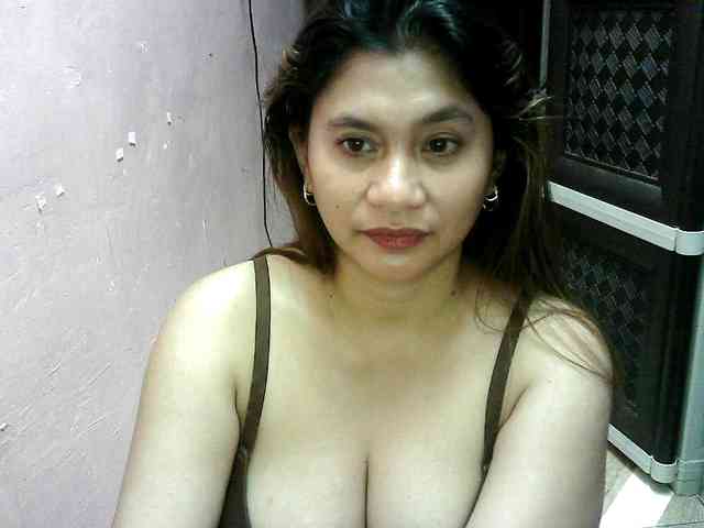 peenastyfame webcam