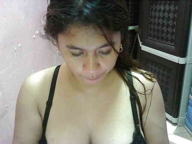 peenastyfame webcam