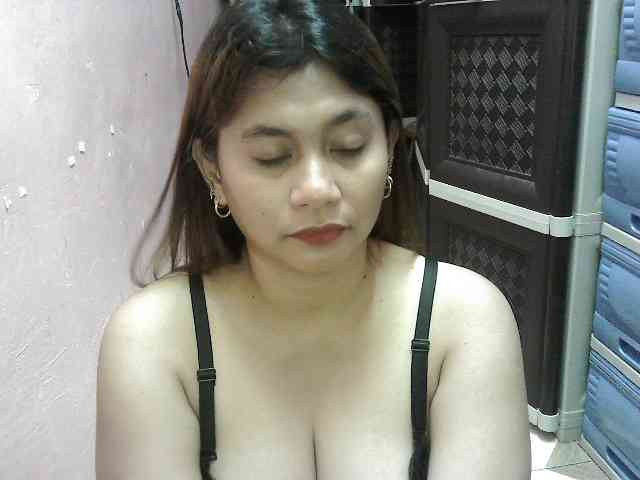 peenastyfame webcam
