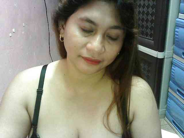 peenastyfame webcam