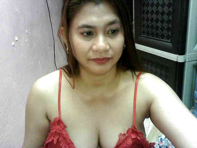 peenastyfame webcam