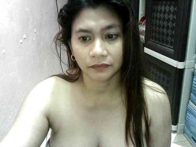 peenastyfame webcam