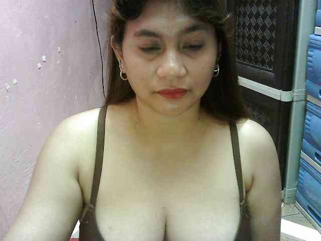 peenastyfame webcam
