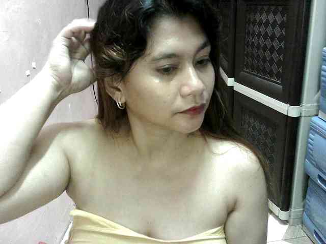 peenastyfame webcam