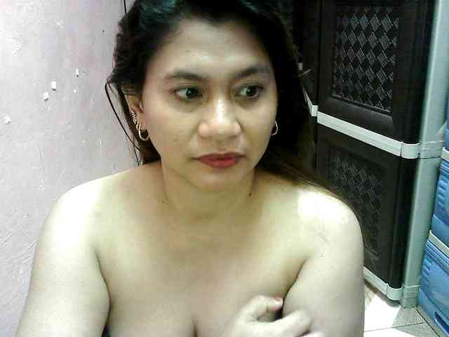 peenastyfame webcam