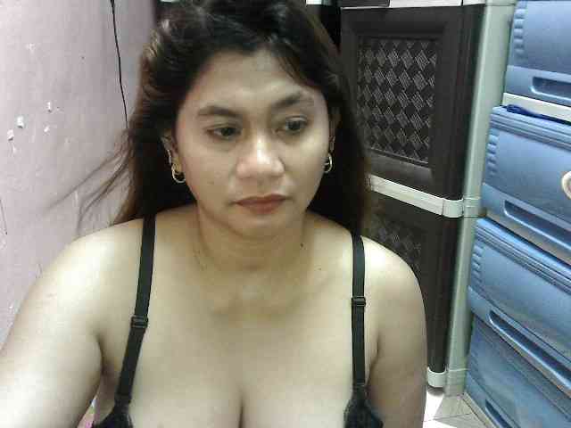 peenastyfame webcam
