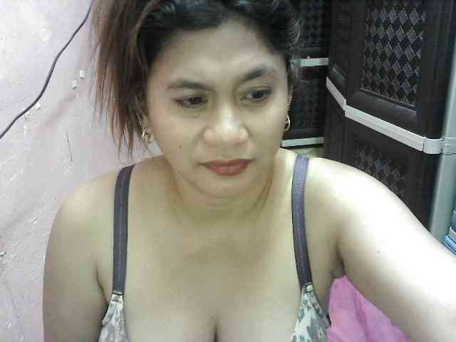 peenastyfame webcam