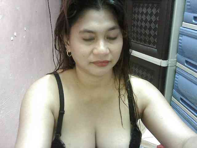 peenastyfame webcam