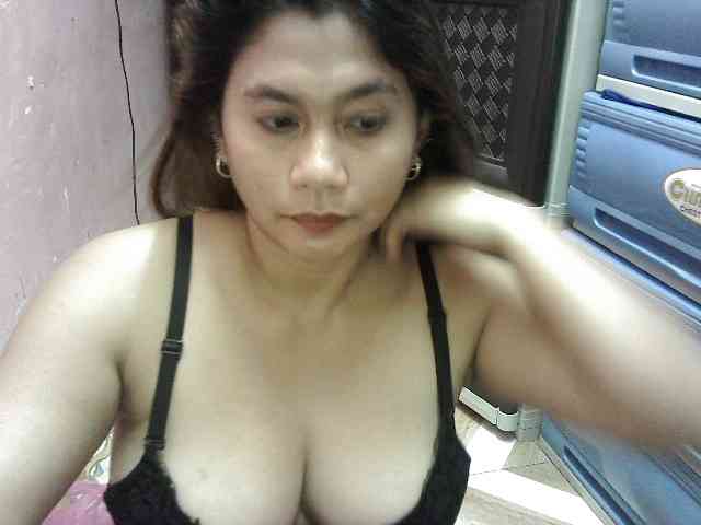 peenastyfame webcam