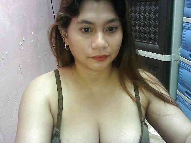 peenastyfame webcam