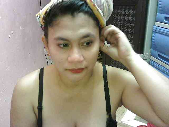 peenastyfame webcam