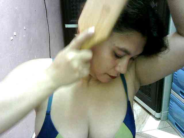 peenastyfame webcam