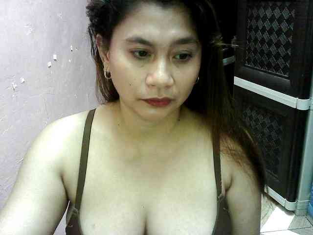 peenastyfame webcam