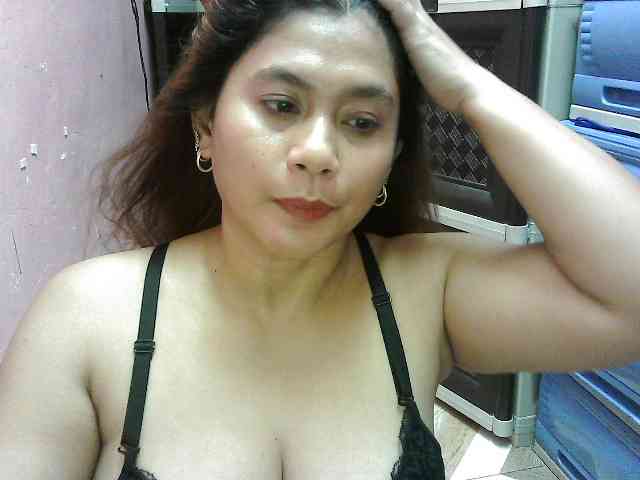 peenastyfame webcam