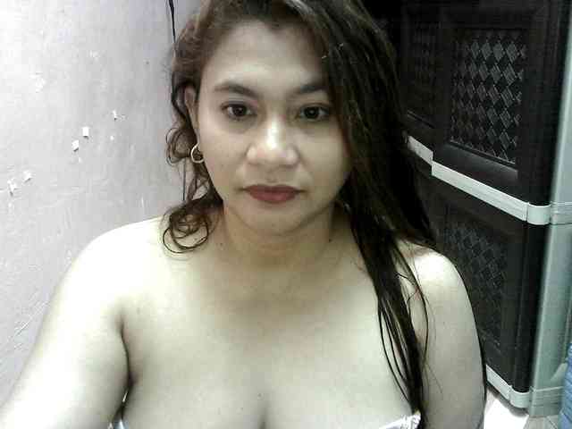 peenastyfame webcam