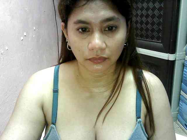 peenastyfame webcam
