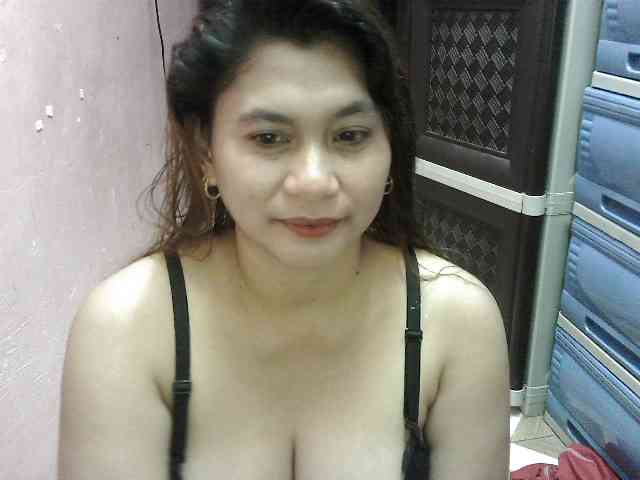 peenastyfame webcam