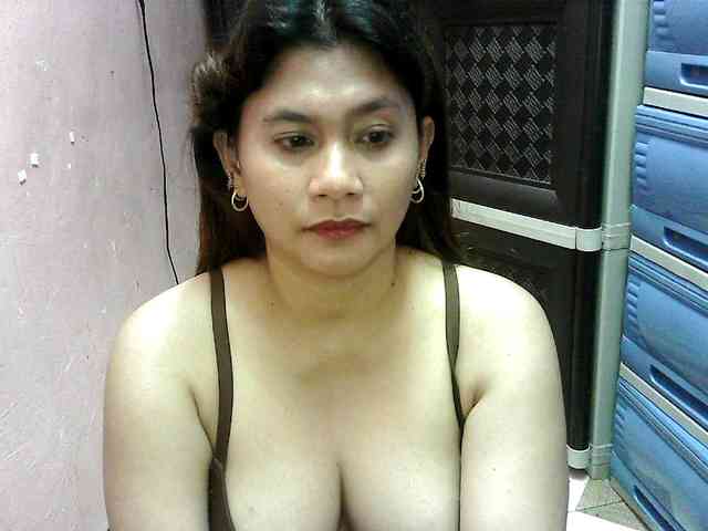 peenastyfame webcam