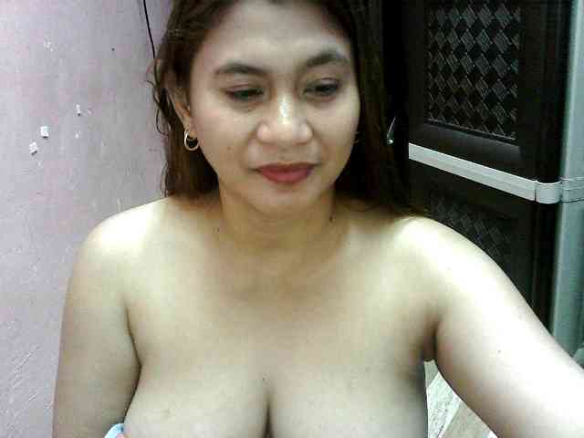 peenastyfame webcam