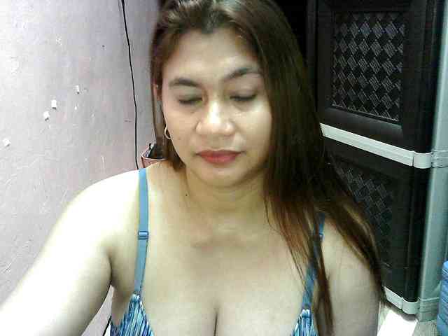 peenastyfame webcam