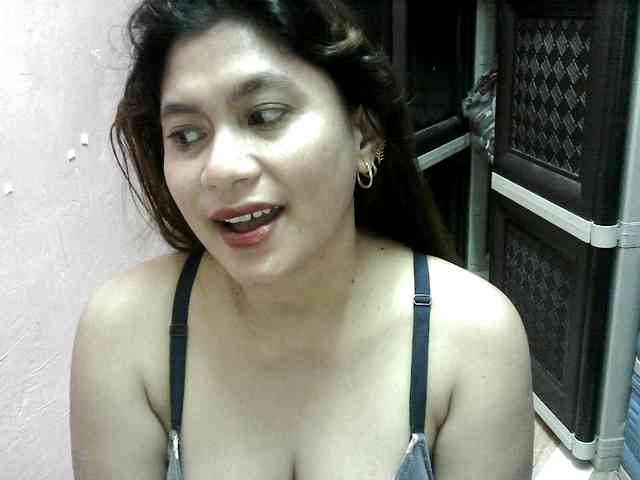 peenastyfame webcam