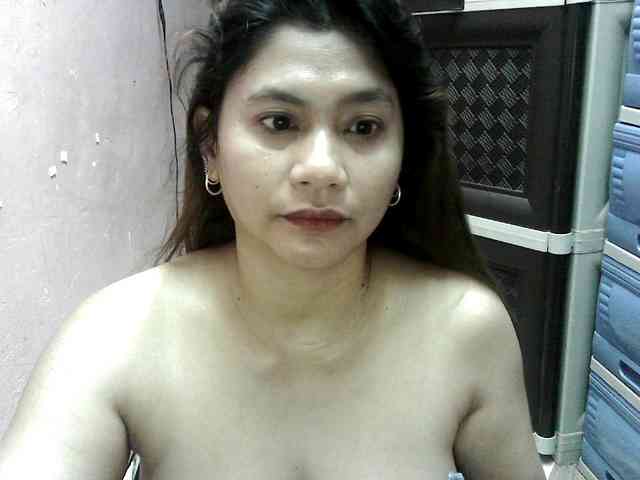 peenastyfame webcam