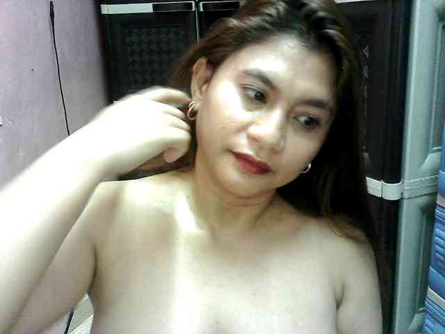 peenastyfame webcam