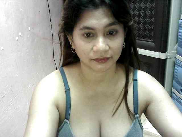 peenastyfame webcam