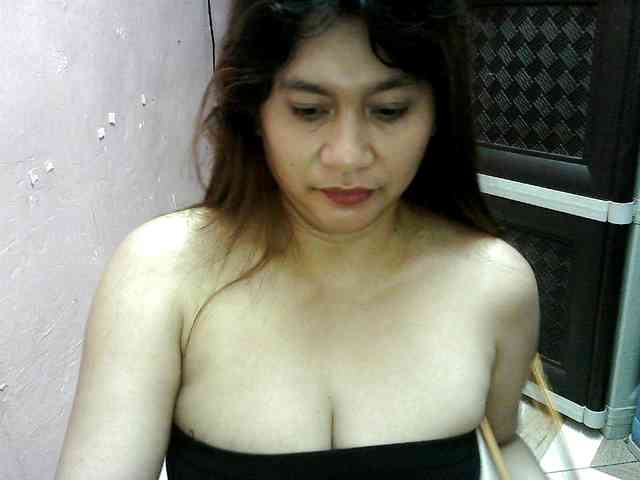peenastyfame webcam