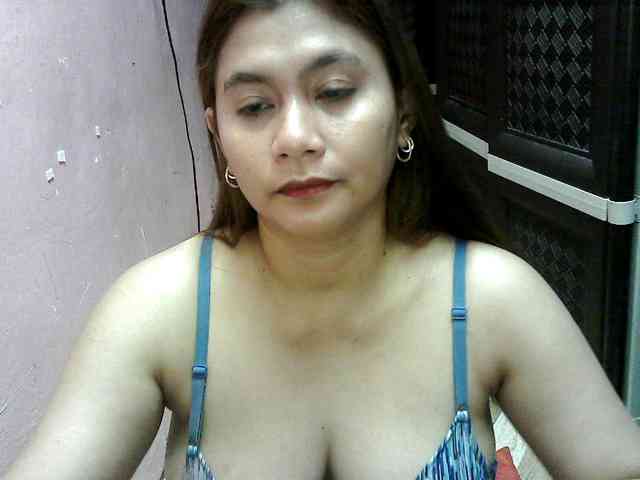 peenastyfame webcam