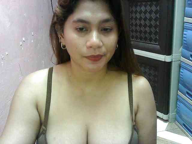 peenastyfame webcam