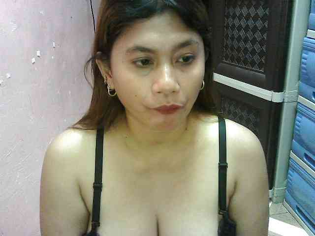 peenastyfame webcam