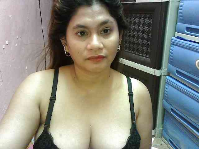 peenastyfame webcam