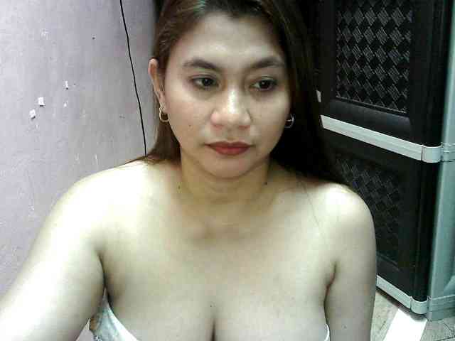 peenastyfame webcam