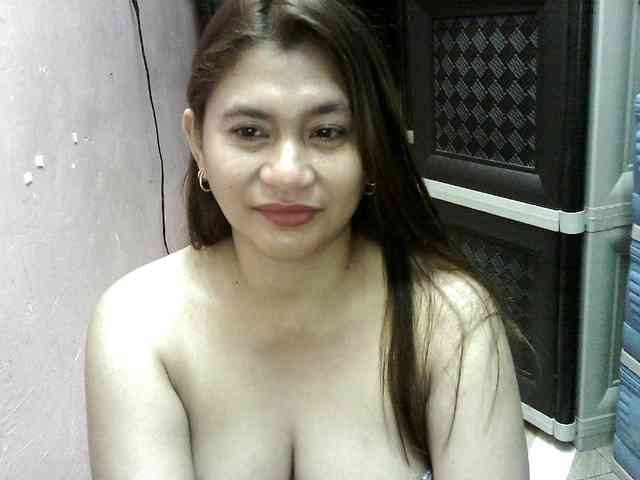 peenastyfame webcam