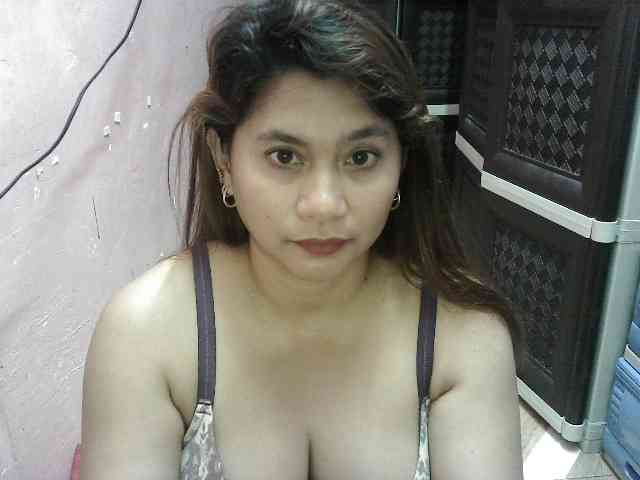 peenastyfame webcam