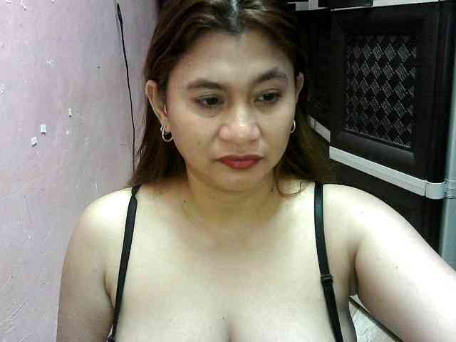 peenastyfame webcam