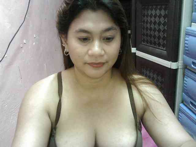 peenastyfame webcam