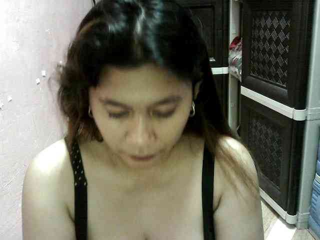 peenastyfame webcam