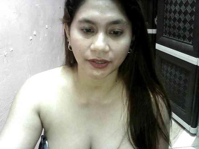 peenastyfame webcam