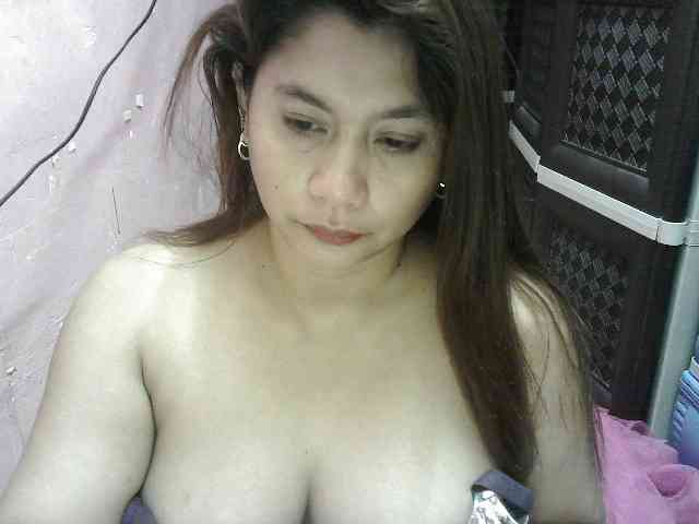 peenastyfame webcam
