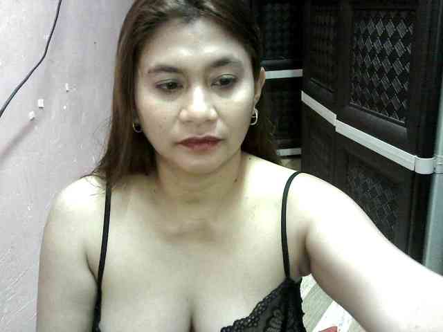 peenastyfame webcam
