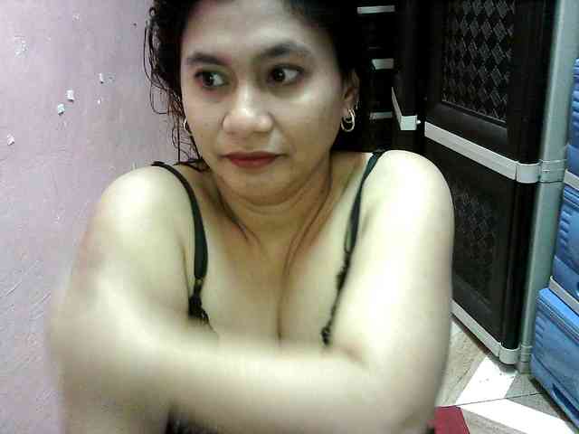 peenastyfame webcam