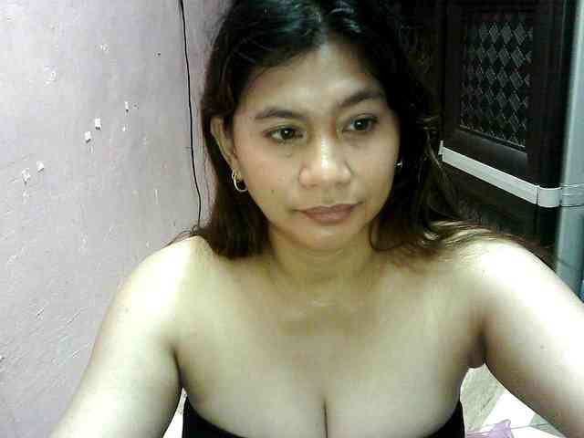 peenastyfame webcam
