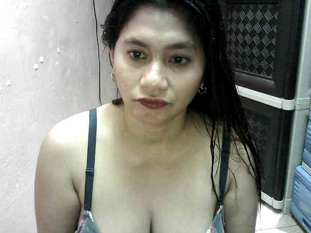 peenastyfame webcam